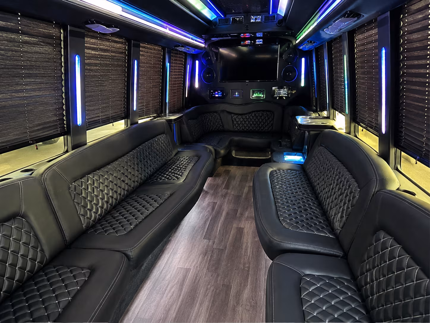 Chattanooga Birthday, Sweet 16, & Quinceañera Party Bus Rentals
