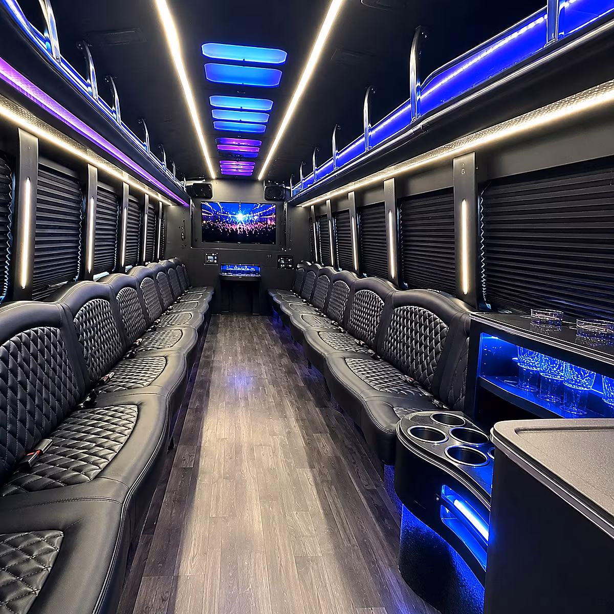 Huntsville Birthday, Sweet 16, & Quinceañera Transportation party bus interior