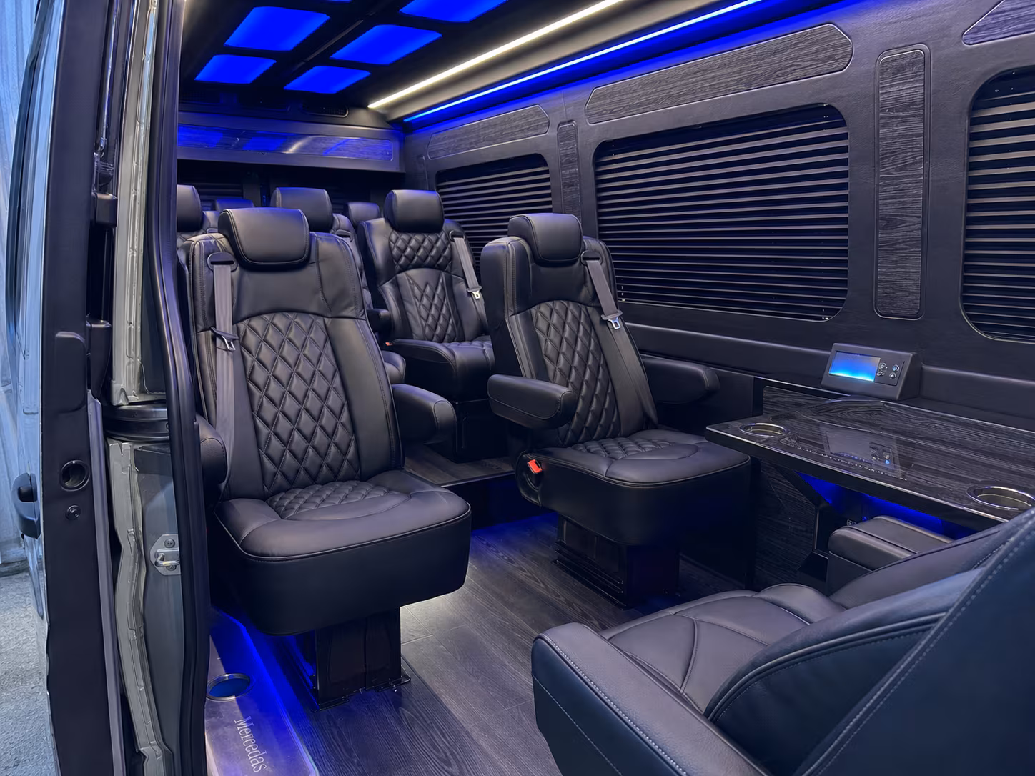 Huntsville Wedding Transportation & Shuttle Service
